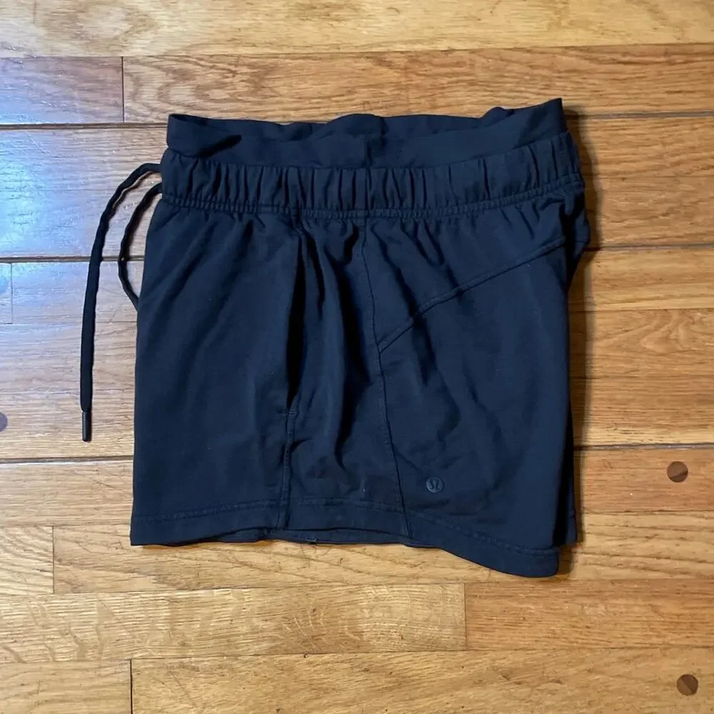 Lululemon Inner Glow Short 3